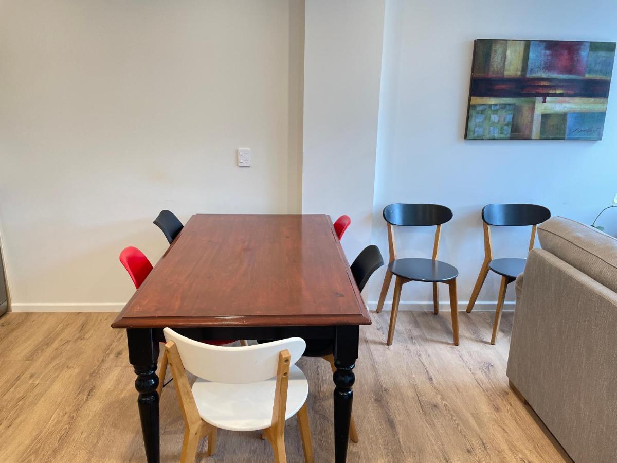 No Party Allowed, Entire Brand New 3 Bedroom Townhouse, Free Unlimited Fibre Wifi And Free Parking Wellington Ngoại thất bức ảnh