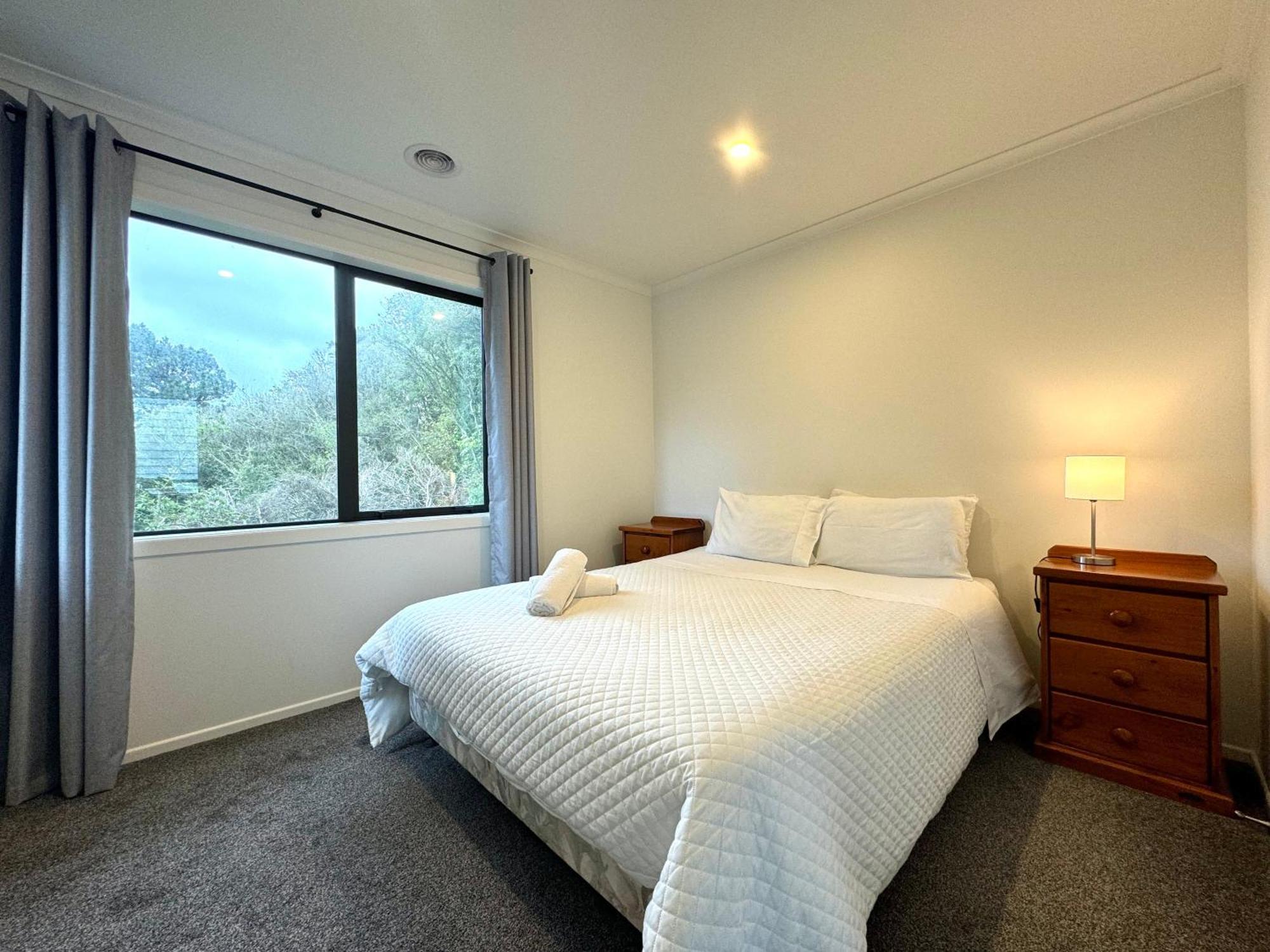 No Party Allowed, Entire Brand New 3 Bedroom Townhouse, Free Unlimited Fibre Wifi And Free Parking Wellington Ngoại thất bức ảnh