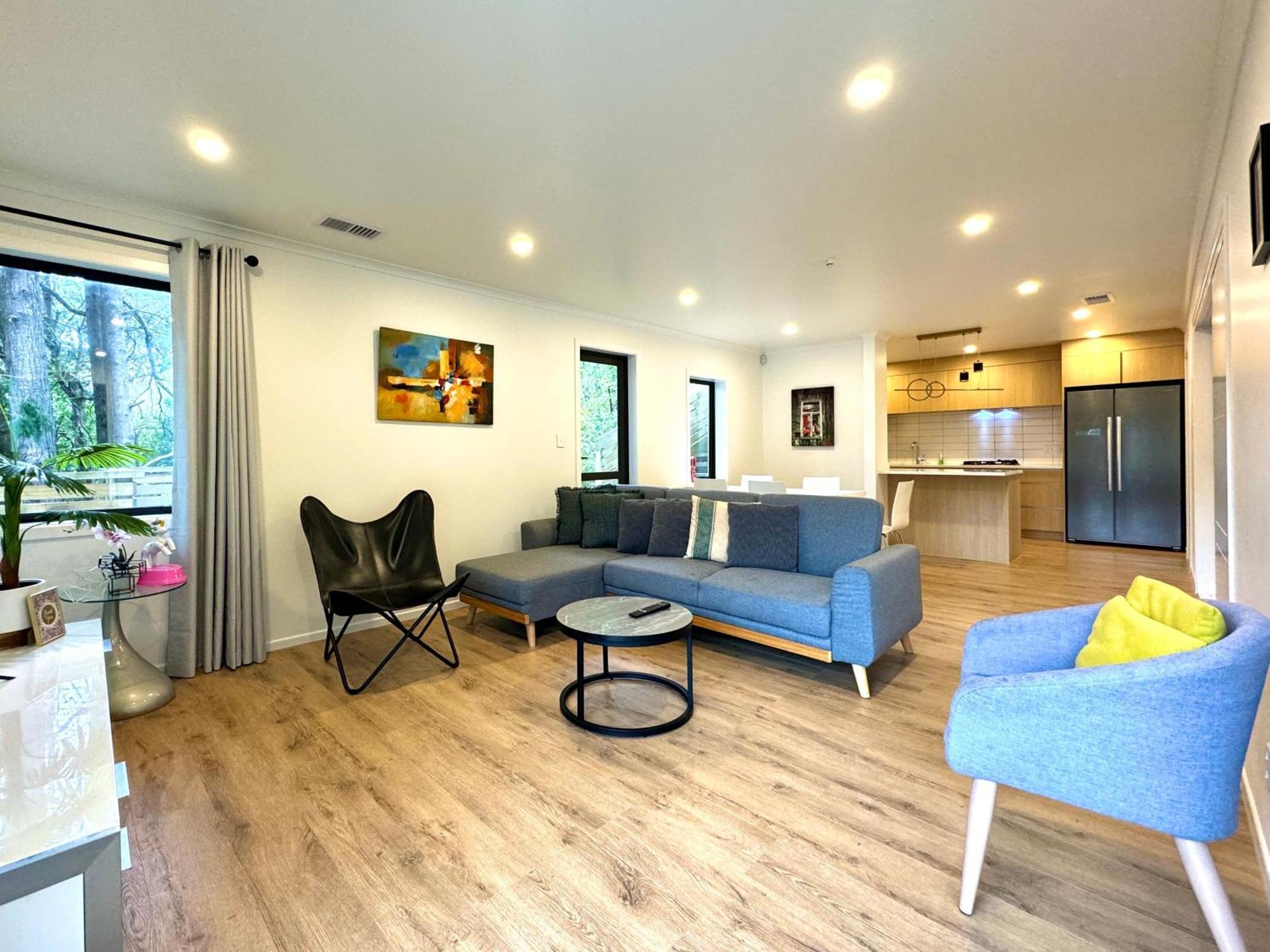 No Party Allowed, Entire Brand New 3 Bedroom Townhouse, Free Unlimited Fibre Wifi And Free Parking Wellington Ngoại thất bức ảnh