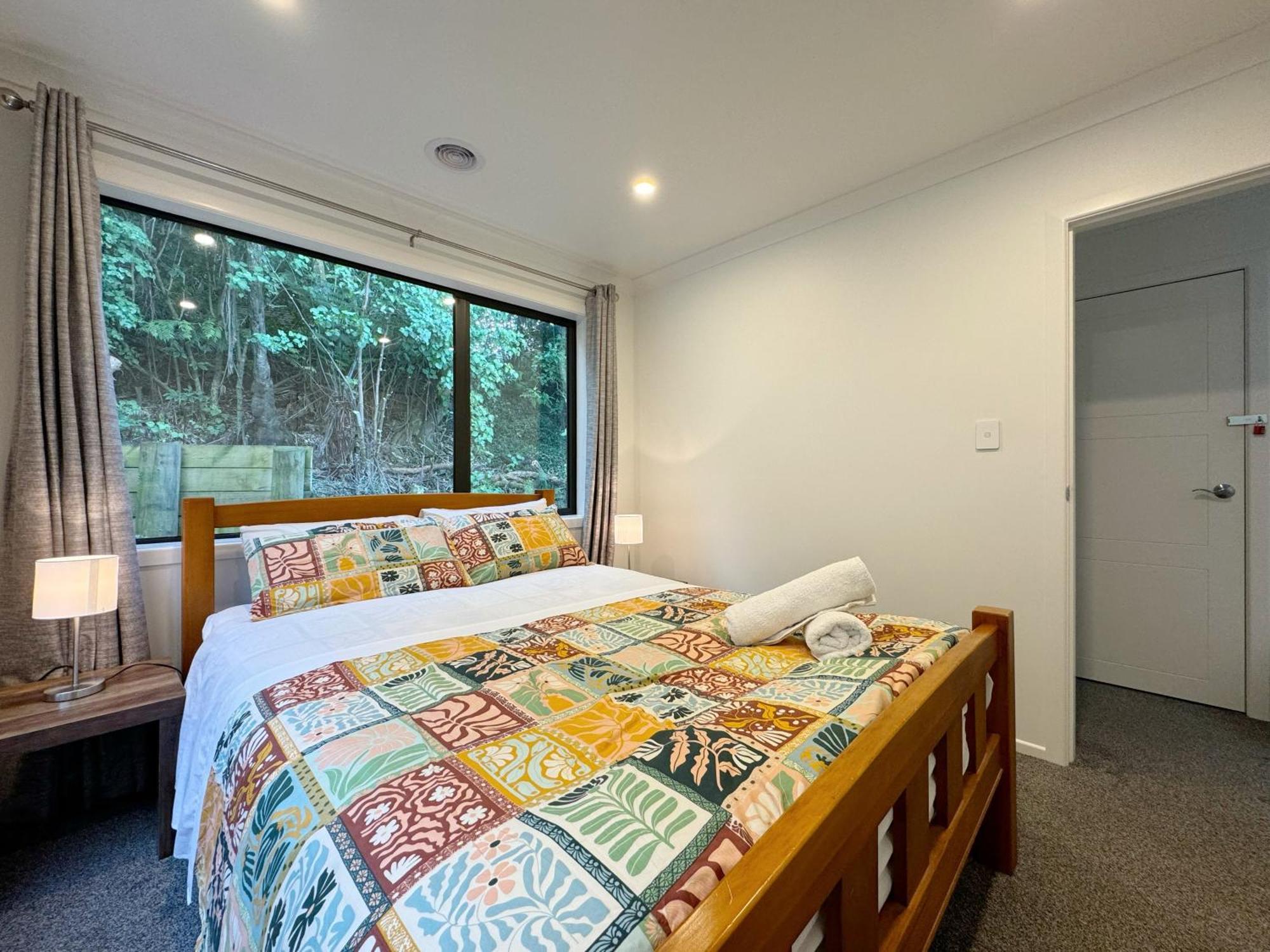 No Party Allowed, Entire Brand New 3 Bedroom Townhouse, Free Unlimited Fibre Wifi And Free Parking Wellington Ngoại thất bức ảnh